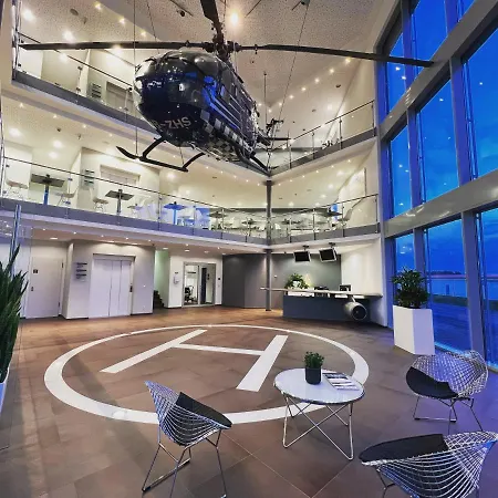 Aircraft & Events Hotel *