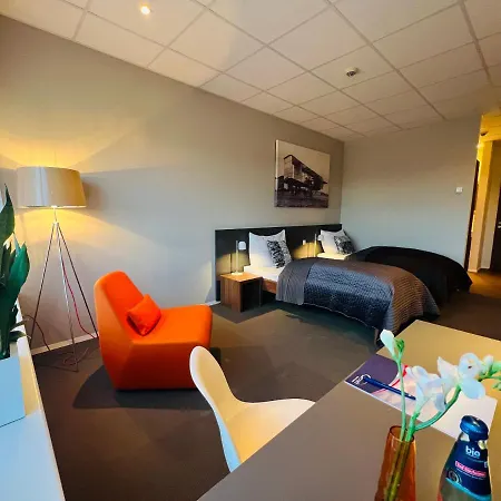Otel Aircraft & Events Neuhausen ob Eck
