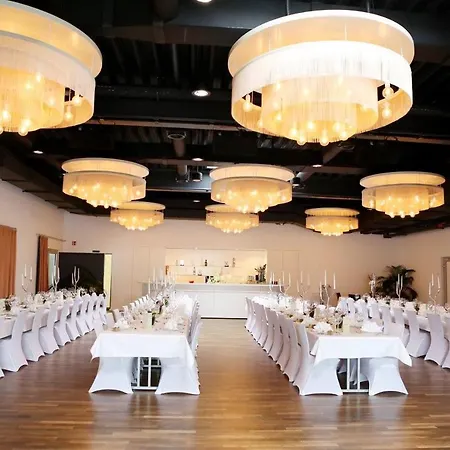 Hotel Aircraft & Events
