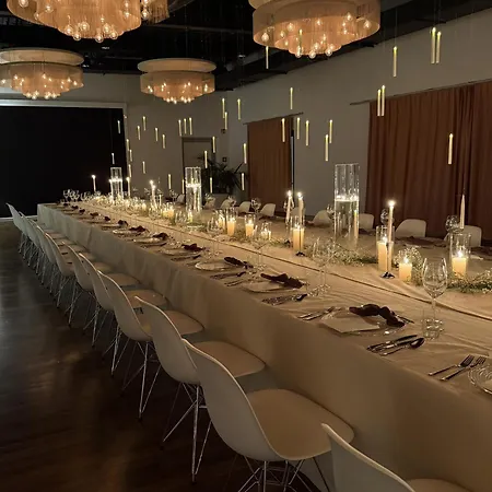 Aircraft & Events Hotel