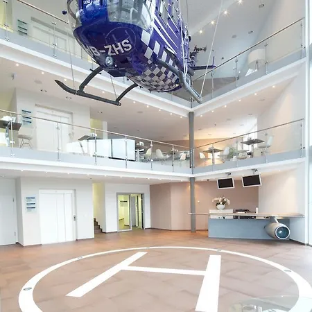 Aircraft & Events Hotel *